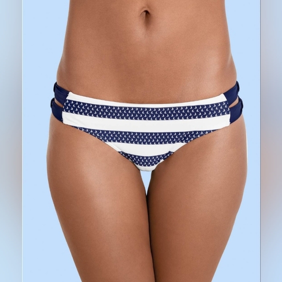 VENUS Strappy Side Bikini Bottom, size 12 - Picture 2 of 10